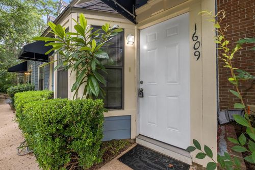 1609 S Gadsden St, Tallahassee, FL, 32301-5503 | Card Image