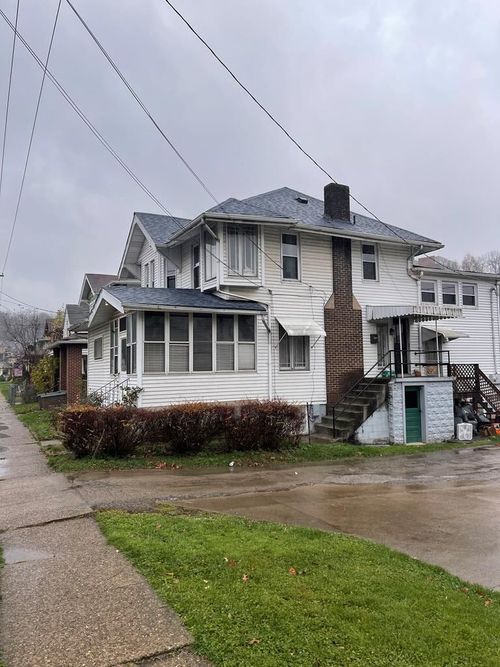 104 Washington Ave, Wheeling, WV, 26003-6264 | Card Image