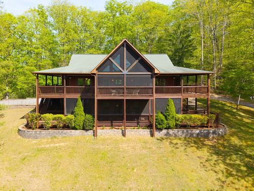 447 Creekmont Dr, Blairsville, GA, 30512-6872 | Card Image