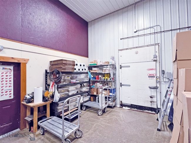 storage area and one freezer entrance | Image 15