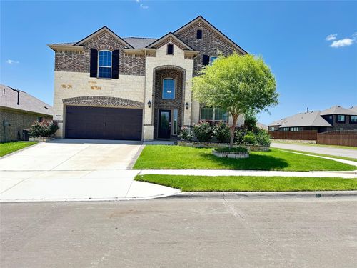 9273 Silver Dollar Dr, Fort Worth, TX, 76131-1923 | Card Image