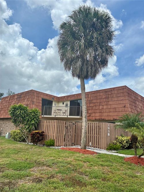 1638-1638 S Coral Ter, North Lauderdale, FL, 33068-4126 | Card Image
