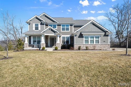 320 Stonewall Dr, Eureka, MO, 63025-1643 | Card Image