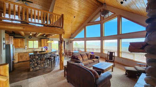 1695 W Cedar Ridge Dr, Garden City, UT, 84028-7702 | Card Image