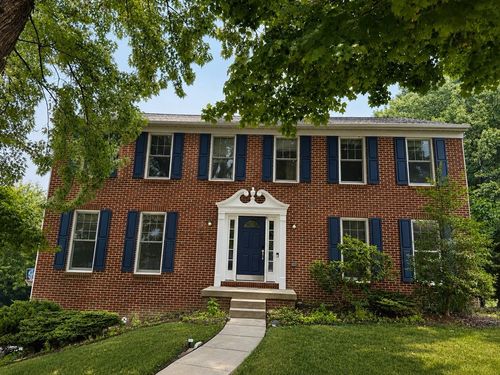 4008 Claridon Dr, Mars, PA, 16046-7164 | Card Image