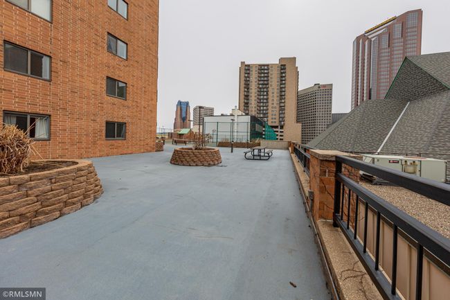 Fun patio! | Image 29
