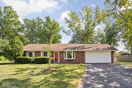 609 Roberta Ct, Brownsburg, IN, 46112-1108 | Card Image