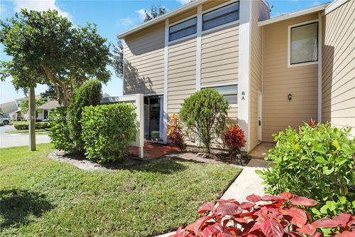 apt-8a-301 Lakewood Dr, Jupiter, FL, 33458-5812 | Card Image