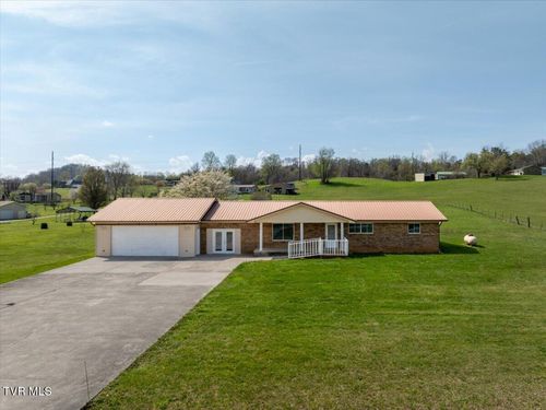 345 Arrowood Rd, Jonesborough, TN, 37659-6933 | Card Image
