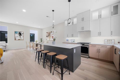 1508-1512 Seegar St, Dallas, TX, 75215-2049 | Card Image