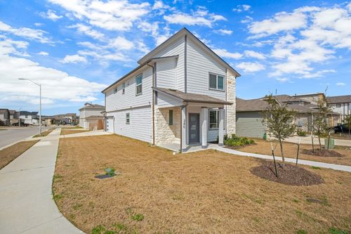 240 Fairfax Ave, San Marcos, TX, 78666-4679 | Card Image