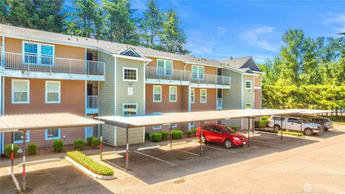 b310-9917 Holly Dr, Everett, WA, 98204-1119 | Card Image