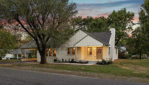 2910 Simmons Ave, Nashville, TN, 37211-2423 | Card Image