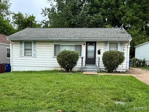 3231 Edmundson Rd, Saint Louis, MO, 63114-2922 | Card Image