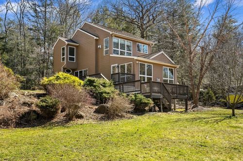 113 Norwich Lk, Huntington, MA, 01050-9735 | Card Image