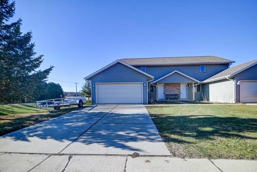 1121-1123 Union Road, Oregon, WI, 53575 | Card Image