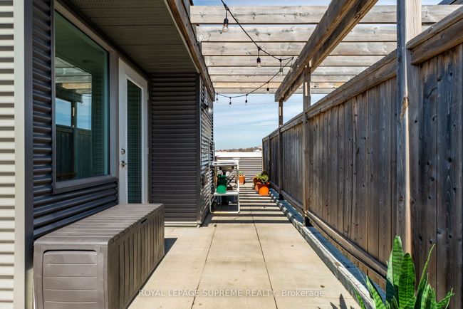B - 475 Rogers Rd, Condo with 2 bedrooms, 2 bathrooms and 1 parking in York ON | Image 33