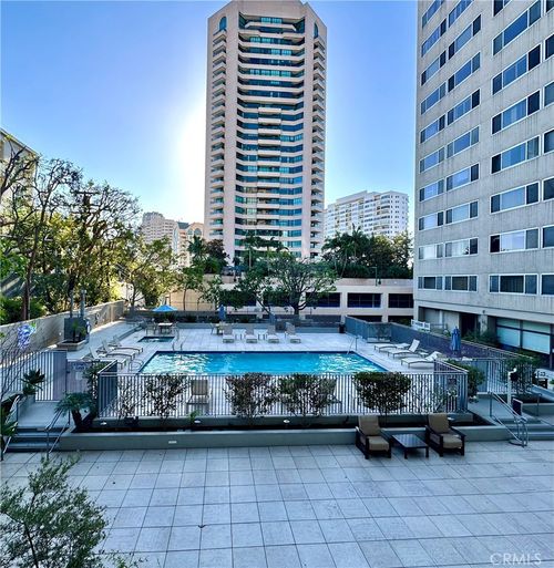 2a-10450 Wilshire Blvd, Los Angeles, CA, 90024-4612 | Card Image