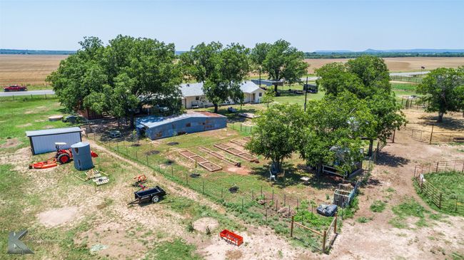 817 State Highway 153, House other with 4 bedrooms, 3 bathrooms and null parking in Wingate TX | Image 39