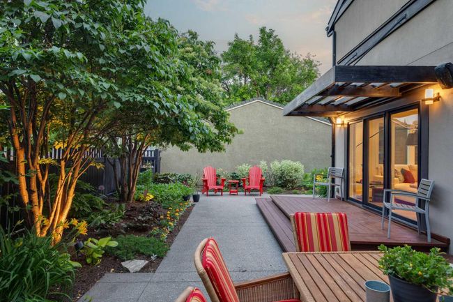 841 Rideau Road Sw, House other with 3 bedrooms, 3 bathrooms and 4 parking in Calgary AB | Image 41