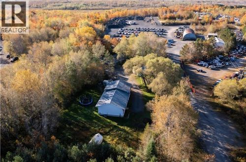 {{alt}} | Card Image