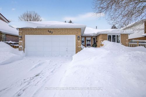 197 Mapledawn Dr, Midland, ON, L4R5B9 | Card Image
