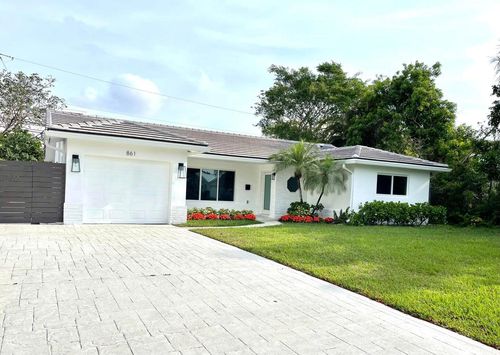 861 Nw 7th St, Boca Raton, FL, 33486-3570 | Card Image