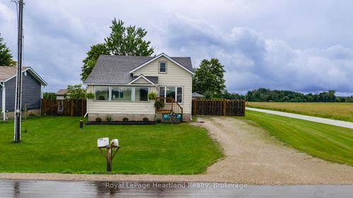 41553 Summerhill Rd, Clinton, ON, N0M1L0 | Card Image