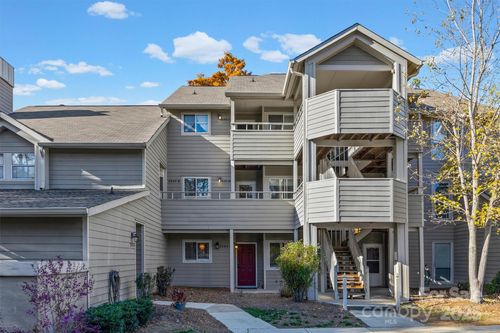 2545 Stockbridge Dr, Charlotte, NC, 28210-5839 | Card Image