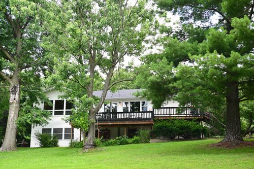 29601 Cottenwood Ln, Macon, MO, 63552-4408 | Card Image