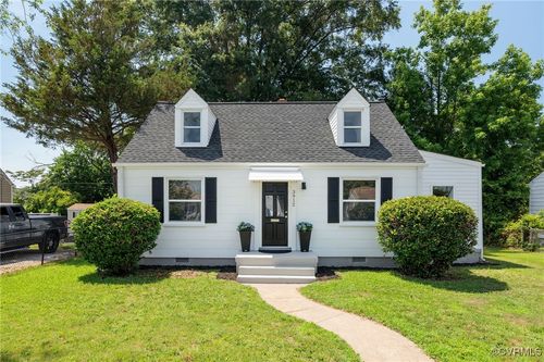 3912 Alma Ave, Richmond, VA, 23222-1208 | Card Image