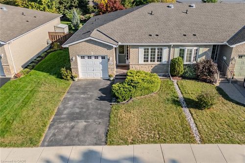 43 South Dr, Simcoe, ON, N3Y0A6 | Card Image