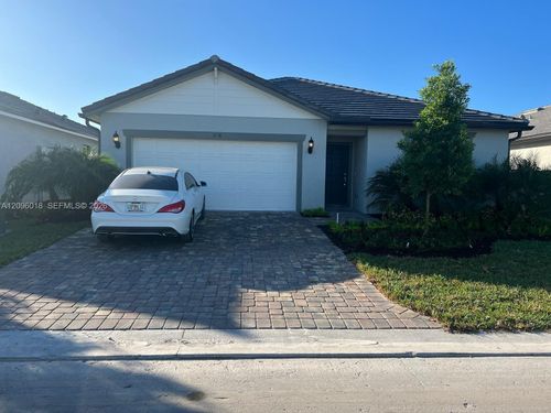 3158 Poinciana St, Oakland Park, FL, 33311-1192 | Card Image