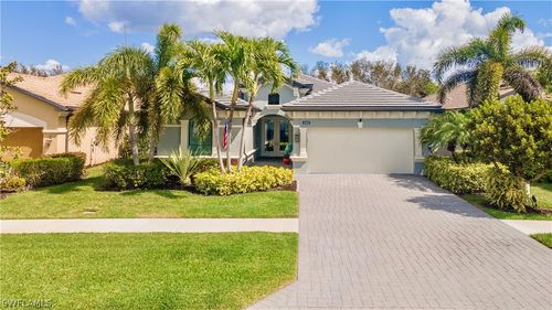 10102 Palazzo Dr, NAPLES, FL, 34119-9823 | Card Image