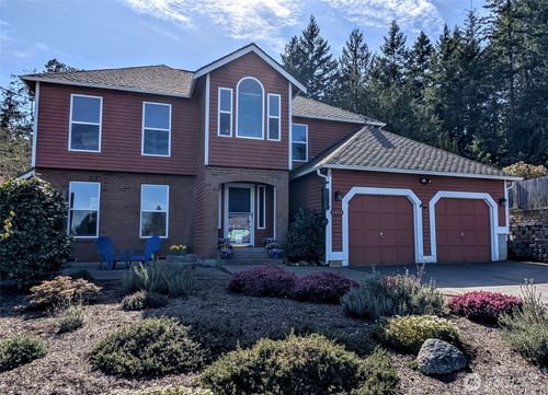 6494 Windward Pl Nw, Bremerton, WA, 98312-1003 | Card Image