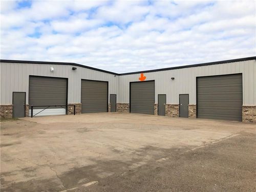 501 E Main St, Forney, TX, 75126-4175 | Card Image