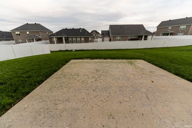 5621 Camden Dr, House other with 4 bedrooms, 3 bathrooms and null parking in Newburgh IN | Image 36