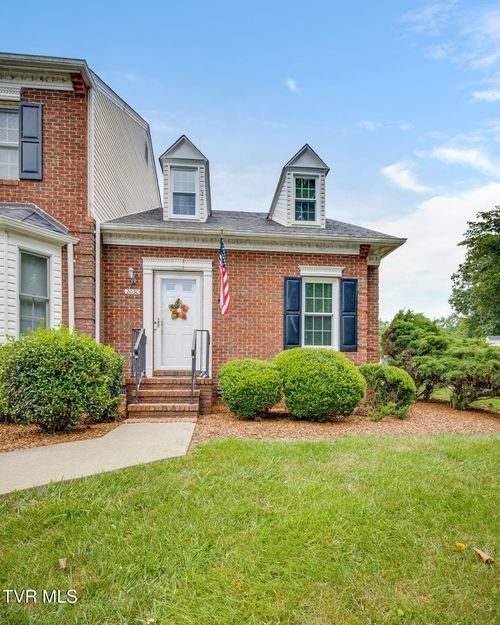 2030-2030 W Manor Ct, Kingsport, TN, 37660-6419 | Card Image