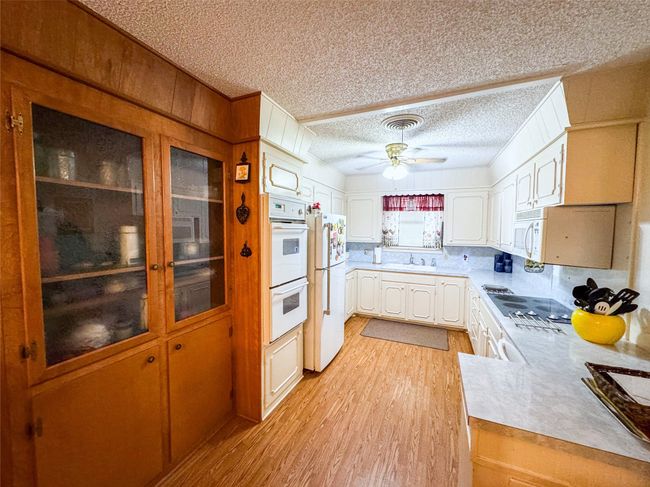 1001 N Avenue H, House other with 3 bedrooms, 3 bathrooms and null parking in Haskell TX | Image 14