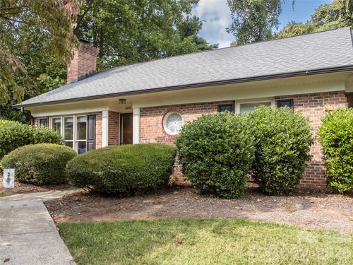 e-2039 Union Rd, Gastonia, NC, 28054-6081 | Card Image