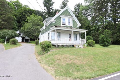 102 Schermerhorn Rd, Rotterdam, NY, 12306-5203 | Card Image