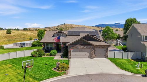 1031 S Kayla Ct, Greenacres, WA, 99016-0017 | Card Image