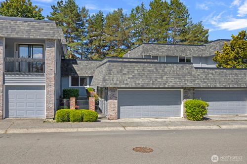 2507 175th Avenue Ne, Redmond, WA, 98052 | Card Image