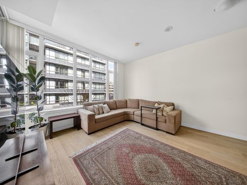 301-2565 Maple St, Vancouver, BC, V6J0C8 | Card Image