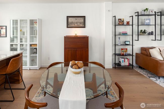 B - 8314 14 Th Ave Nw, Townhouse with 3 bedrooms, 4 bathrooms and 1 parking in Seattle WA | Image 6