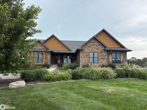 1405 Bluegrass Rd, Red Oak, IA, 51566-3223 | Card Image