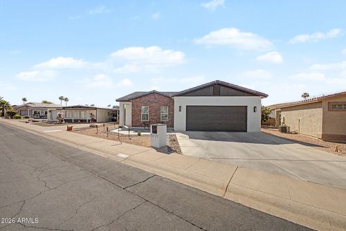 5721 E Leland St, Mesa, AZ, 85215-2713 | Card Image