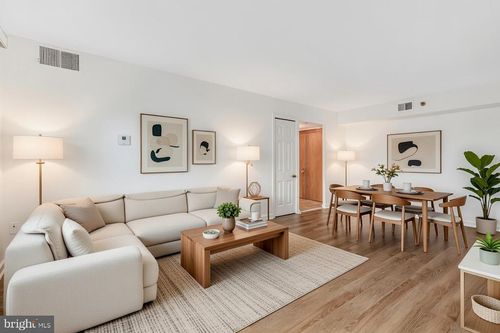 apt-705-1301 N Courthouse Rd, ARLINGTON, VA, 22201-2502 | Card Image