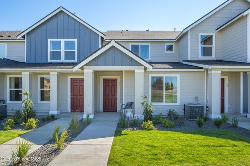 81 E Lupine Ln, Hayden, ID, 83835-7986 | Card Image