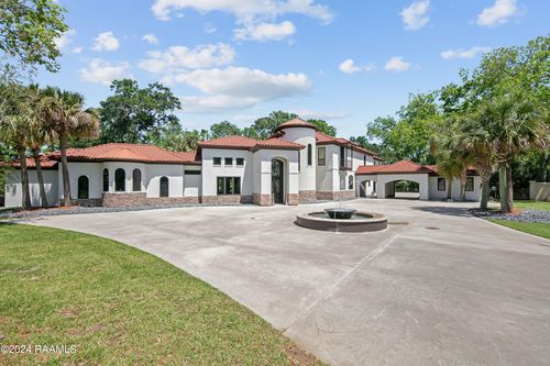 203 Reidel Pvt Rd, Broussard, LA, 70518-7048 | Card Image